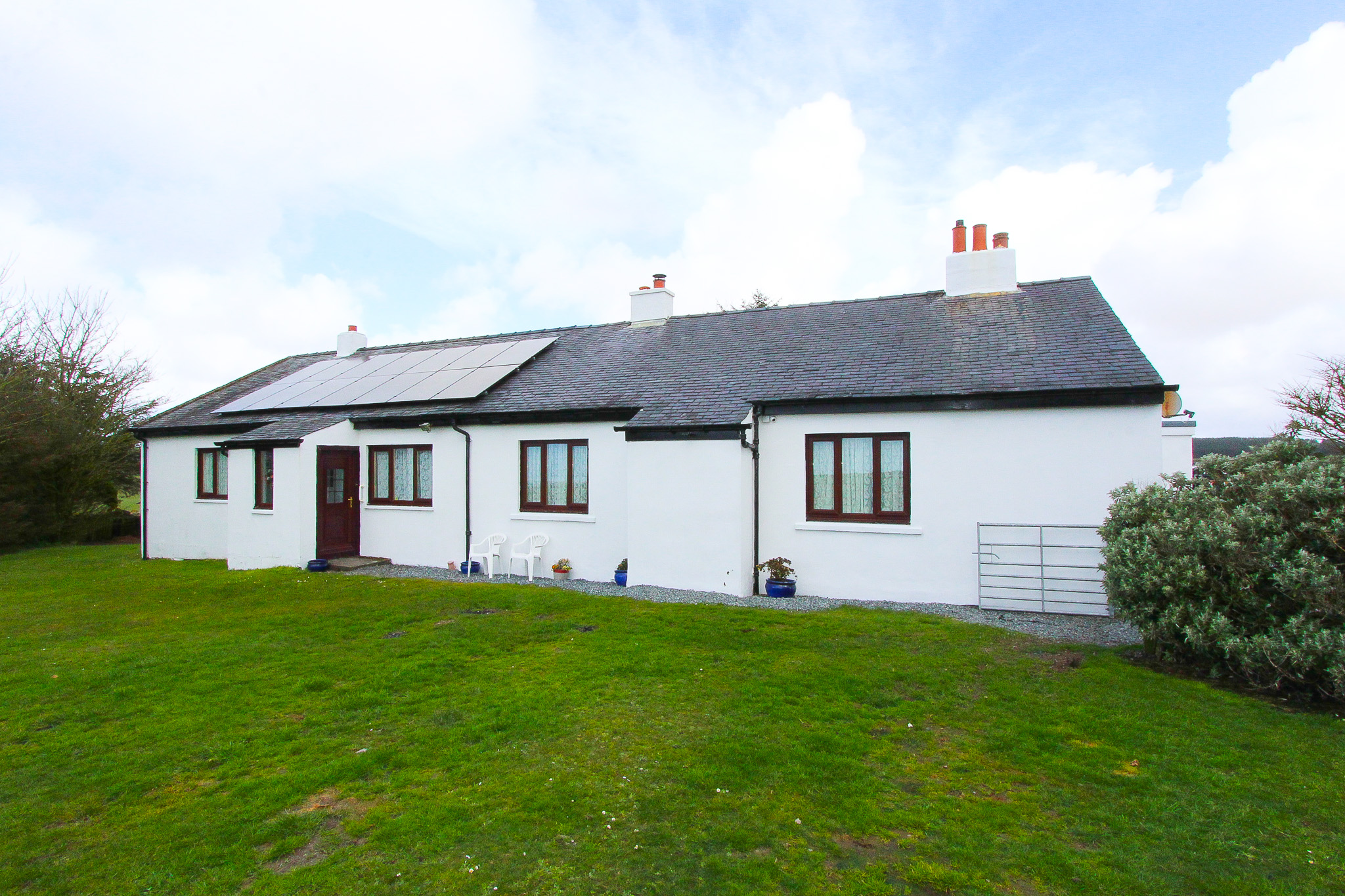 For Sale 'Honeypig Cottage', Glenluce UNDER OFFER £230,000